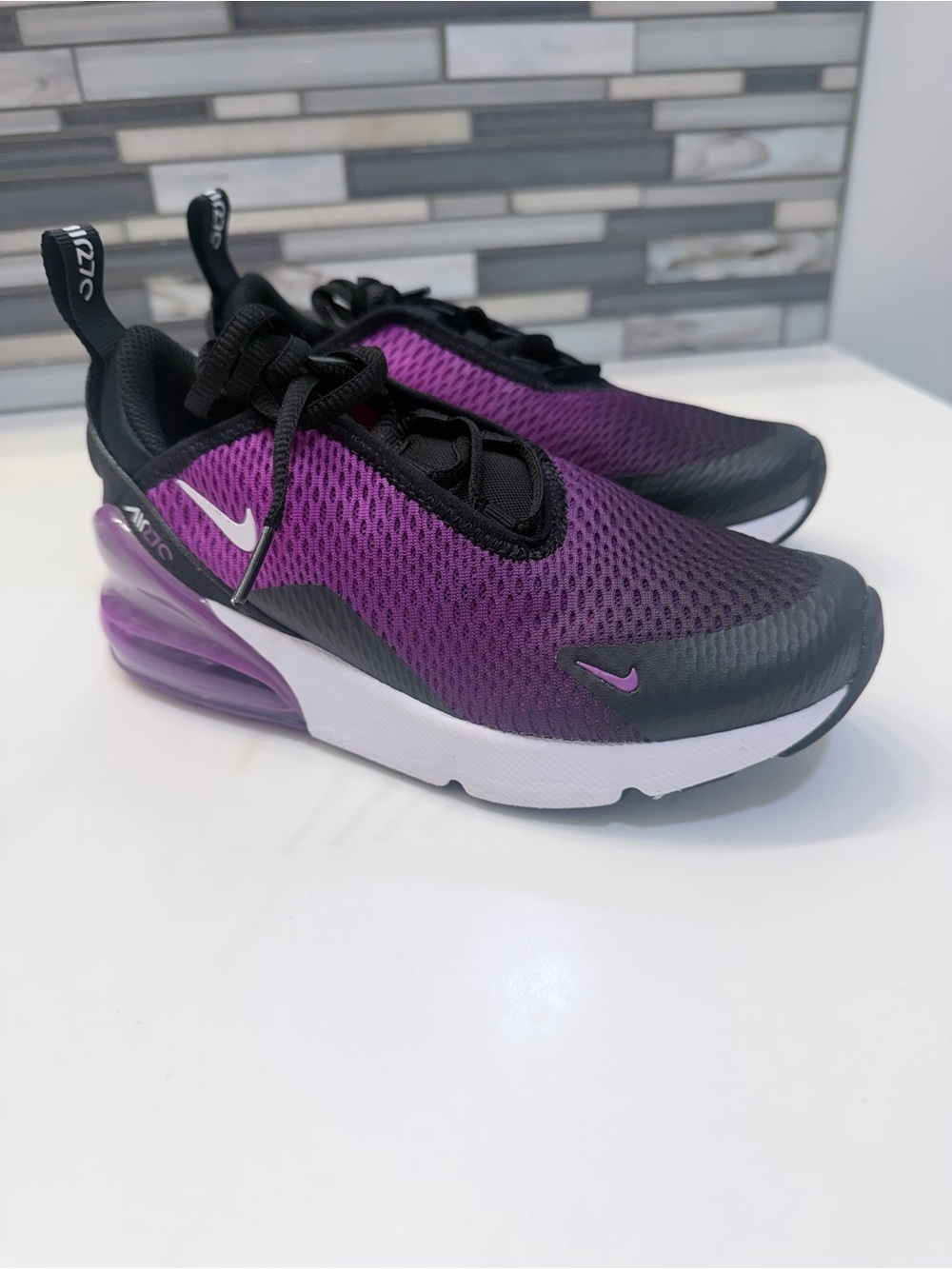 Nike Kids Purple and Black Air Max 270-Style Sneakers with White Midsole